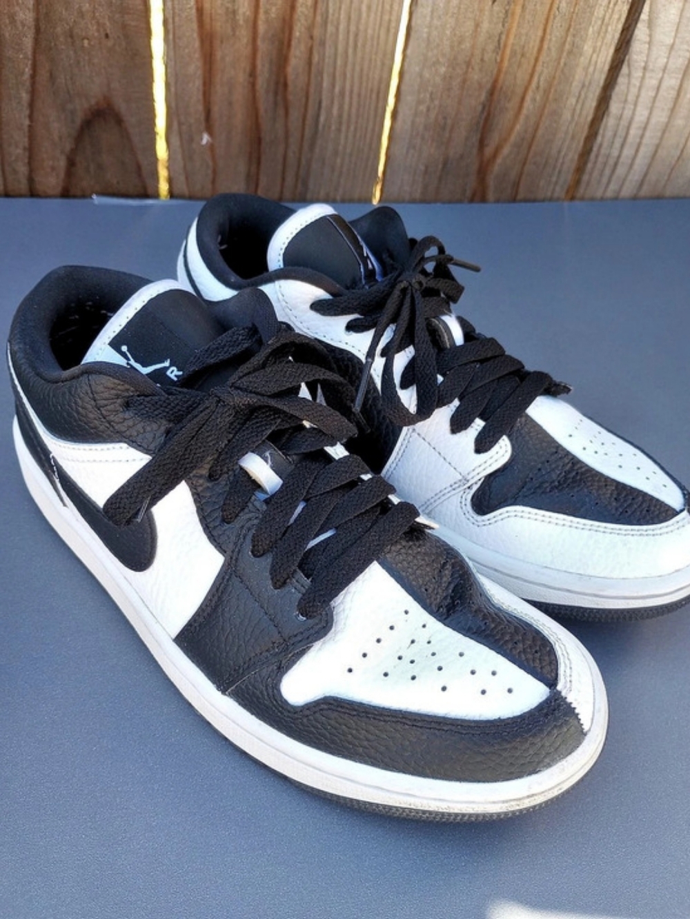 Jordan Air Jordan 1 SE 'Homage' Black & White Sneakers. Women's 7.5